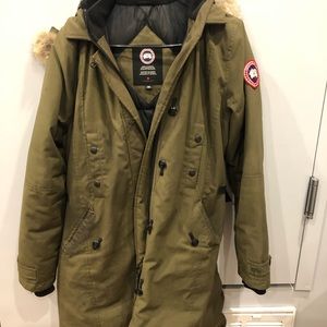 Women medium Canada Goose Coat